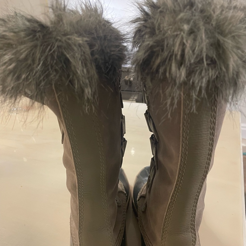 Sorel Joan of‎ Arctic Leather fur Lined Boot - Picture 2 of 6